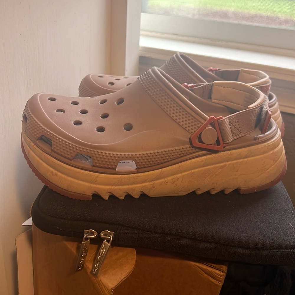 Platform Crocs